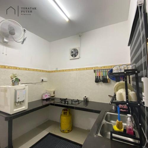 Teratak Puteh - Village Vibe in Binjai