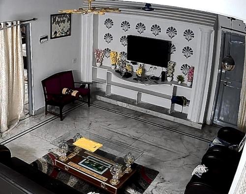 Koplietošanas atpūtas telpa ar TV, VL Vididhillu S-2 2BHK in Vizianagaram