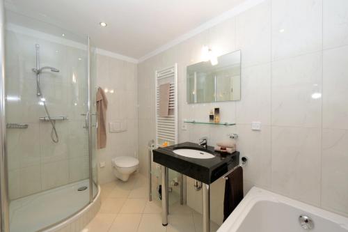 Apartment image 3