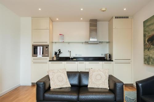 Foto - Still Life St Paul's Executive