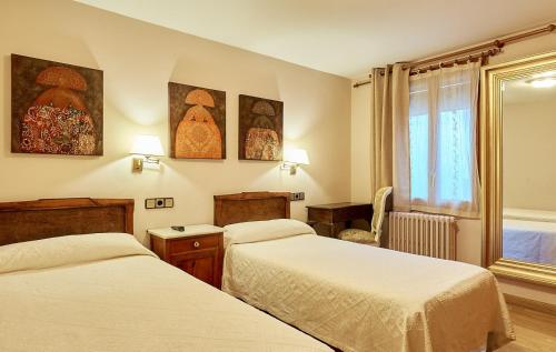 Hostal Vidaller