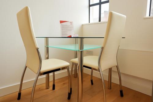 Leather Lane Serviced Apartments - main image