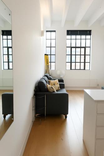 Leather Lane Serviced Apartments - image 8