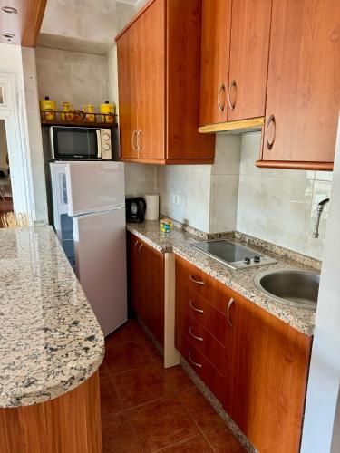 Apartamentos Mediterraneo - image 4