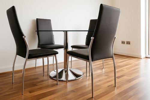 King's Cross Deluxe Serviced Apartments - image 5