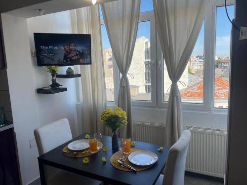 nice studio in the heart of city, Бухарест (фото 8)
