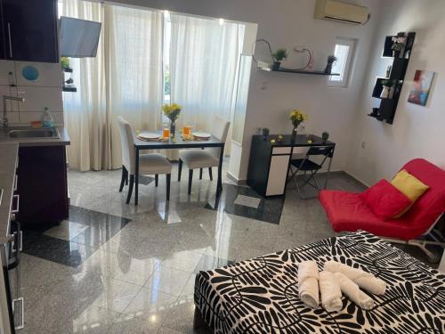 nice studio in the heart of city, Бухарест (фото 10)