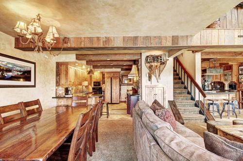 Beaver Run Resort - Peak 9 Penthouse - image 11