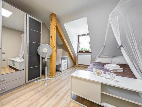 Swing & Serenity Apartment by BookingHost, Breslau (Foto 9)
