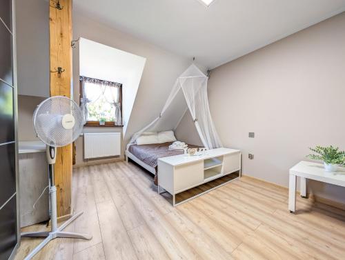 Swing & Serenity Apartment by BookingHost, Breslau (Foto 8)