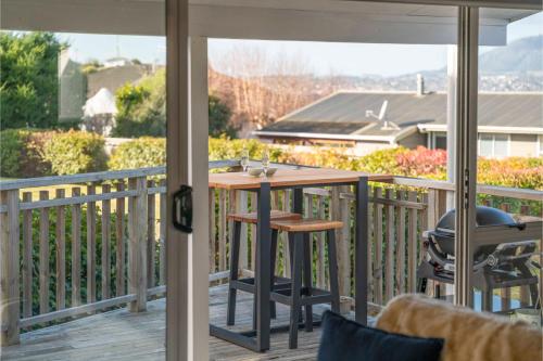 The Cozy Corner - Taupo Holiday Home - image 2
