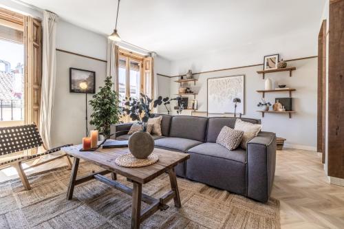 Ainsa - 4 bedrooms in Malasaña