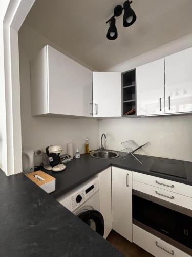 Nice appartement for 2 adults with air-conditioning, Nice (photo 6)