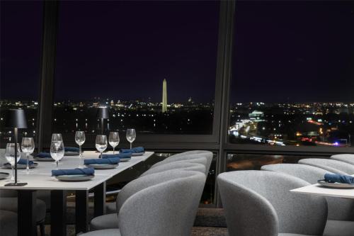 DoubleTree by Hilton Washington DC – Crystal City - image 8