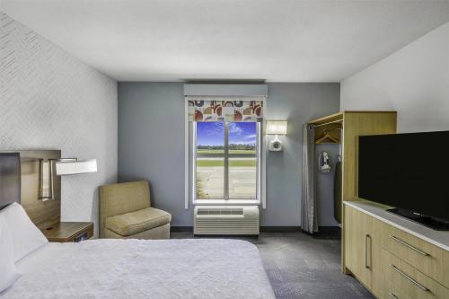 Home2 Suites By Hilton St. Simons Island - image 6