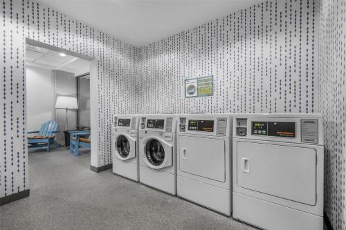 Home2 Suites By Hilton St. Simons Island - image 11