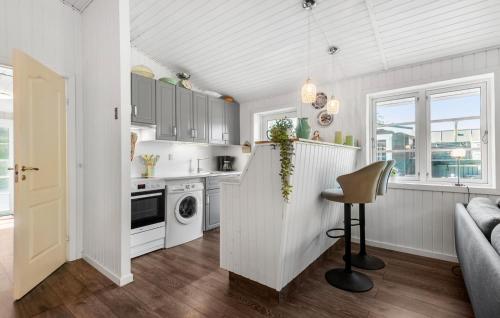 Kitchen, Holiday Home Linningvej in Hemmet