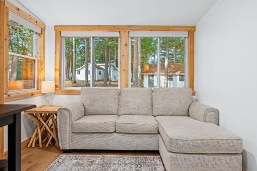 Oak Leaf Cottage on Arbutus Lake in Traverse City, USA