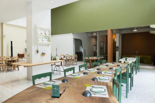 Bali hotel in Pichit