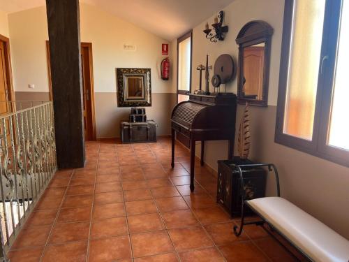 Relax y piscina privada para familias in Cuevas de San Marcos