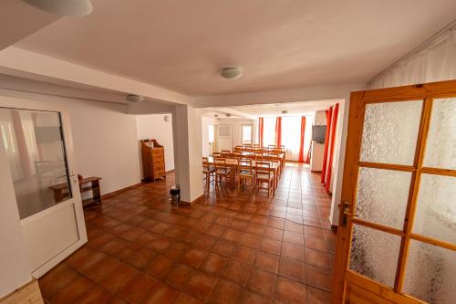 Pensiunea Tiuta in Korbeni