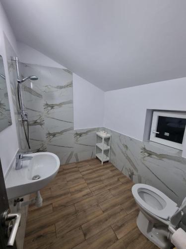 Triple Room image 10