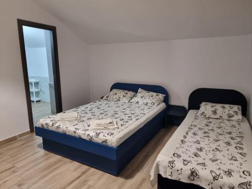 Triple Room image 6