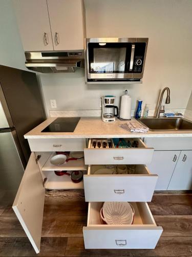 Létesítmények, Cottage 31, Hibiscus Hut - Dora Canal Court - a downtown, waterfront community in Tavares (Florida)