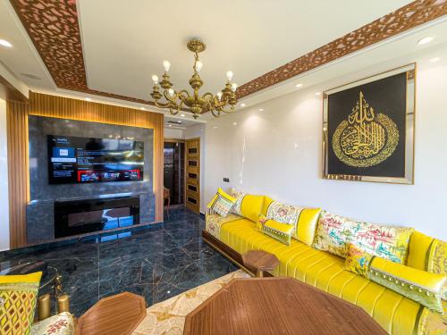 Essalmi Luxury Apartment in Marrakech - image 11