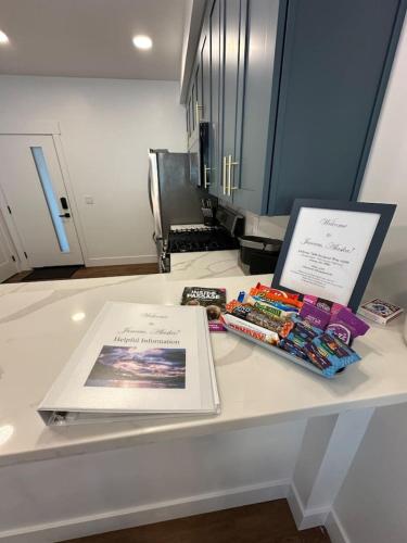 Juneau Ground Floor Oasis A105 near Juneau nemzetközi repülőtér