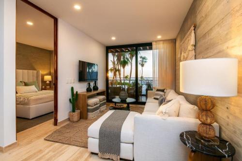 Central with sea view by Porto Vacanze at Laiva, La Paz (photo 7)