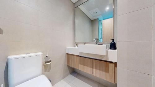 Vacationer Holiday Homes I Peaceful Studio l Modern Gym & Pool Facilities l Close to Downtown Dubai, Dubái (foto 10)