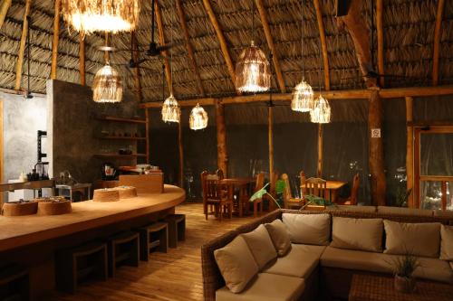 Ecoaldea Tanaj Hotel Boutique in Conhuas