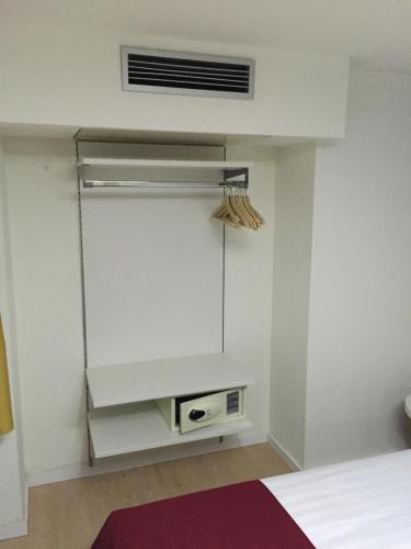 France Hotel - image 14