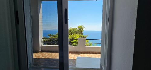 Blue View in Qeparo