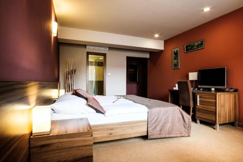 1 double bed