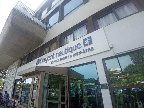 Fitneszközpont, Escapade entre ville et rivière – Paris en 30 min in Nogent-sur-Marne