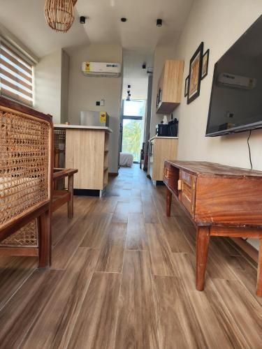 Afro breeze beach apartment 2 in Nyanyanu