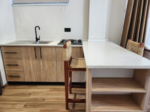 Afro breeze beach apartment 2 in Nyanyanu