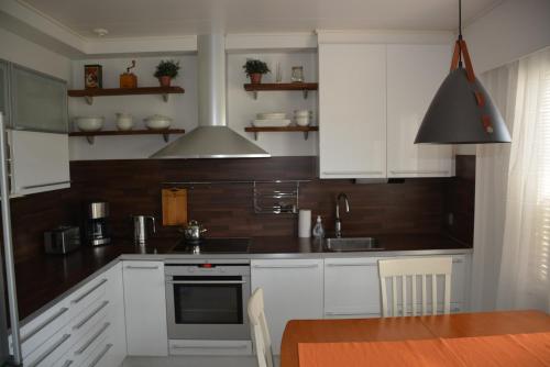 Cocina, Viihtyisä pikkukoti Forssassa - Tiny cosy home in Forssa (Viihtyisa pikkukoti Forssassa - Tiny cosy home in Forssa) in Forssa