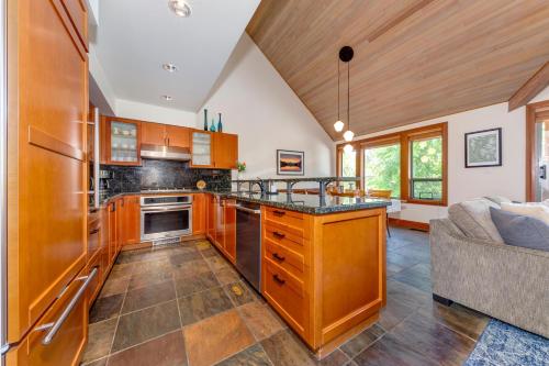Montebello 4864, Whistler (foto 6)
