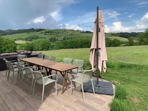 Gîte rénové campagne chic, 6 chambres pour 13 pers., jardin, terrasse, Haute-Loire - FR-1-582-527 (Gite renove campagne chic, 6 chambres pour 13 pers., jardin, terrasse, Haute-Loire - FR-1-582-527) in Saint-Berain