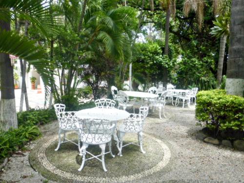 โรงแรมบาโค เอล โบลกัน (Hotel Bajo el Volcan) in กูเอร์นาวากา