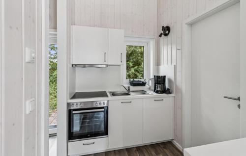 Two-Bedroom Holiday Home image 6