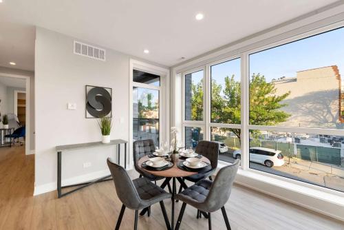 New Build in Pilsen Spacious 2 Bed 2 Bath Unit in University Village