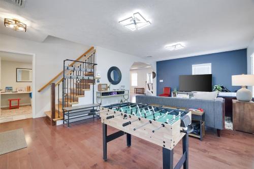 Facilităţi de recreere, Remodeled 4BR w Yard, Fire Pit, Near Camelback in Tannersville