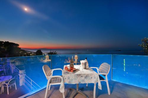 Ресторан, Hotel Villa Ombrosa in Портоферайо