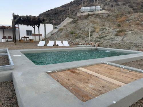 Cortijo MAMANGUEÑA PISCINA Y CUEVA