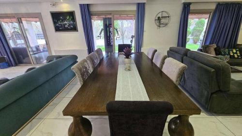5 Bedroom Holiday villa Polemi Paphos in Polemi