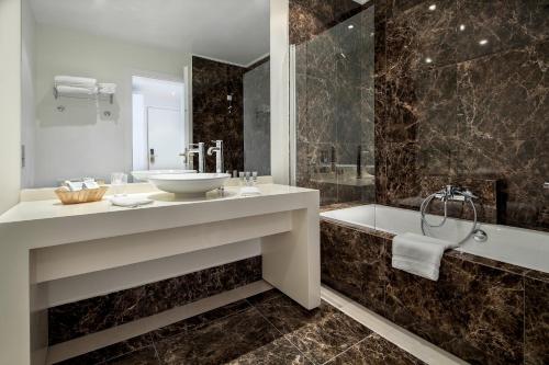 Theoxenia Residence - image 12